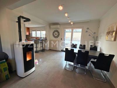 Maison - 95 m² - 5 pièces