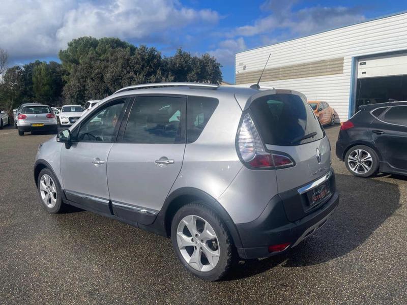 Renault Scénic Xmod 1.5 dCi 110ch energy Bose eco²