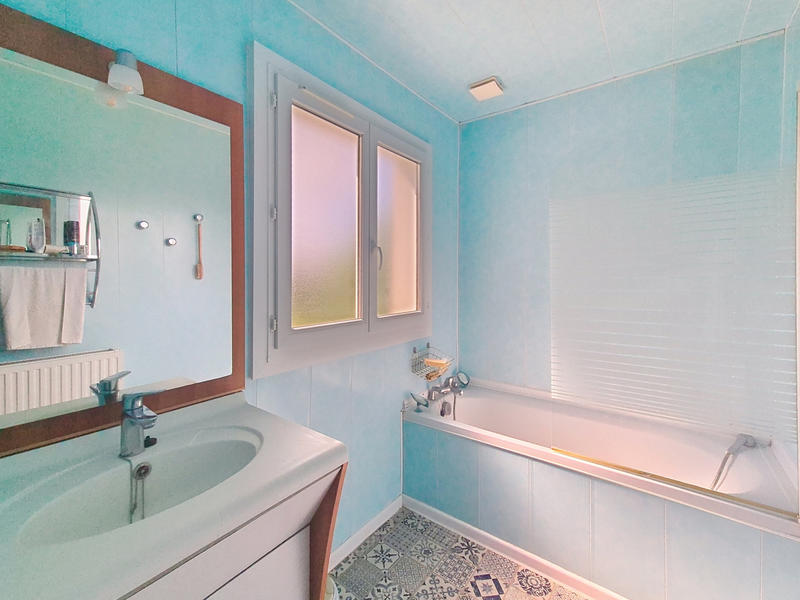 Viager - Maison - 130 m² - 7 pièces