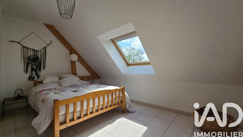 Maison - 345 m² - 10 pièces