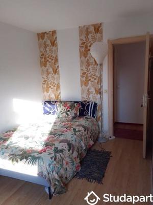 Chambre - 10 m² - 1 pièce