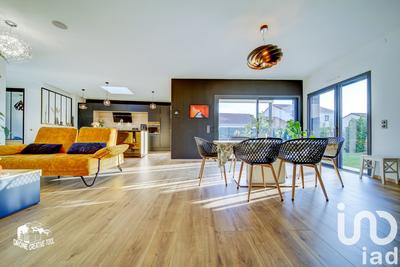 Maison de maîtres - 138 m² - 6 pièces