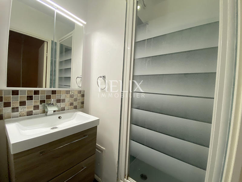 Appartement - 102 m² - 5 pièces