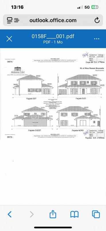 Villa - 235 m² - 8 pièces