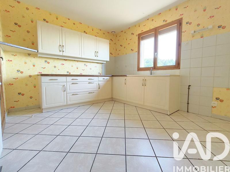 Maison - 93 m² - 4 pièces