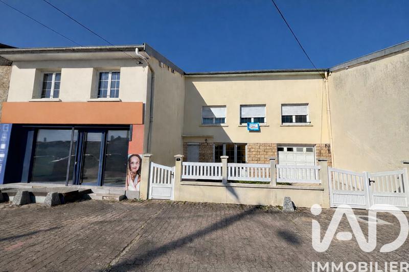 Maison - 200 m² - 8 pièces