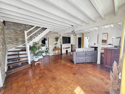 Longère - 252 m² - 8 pièces