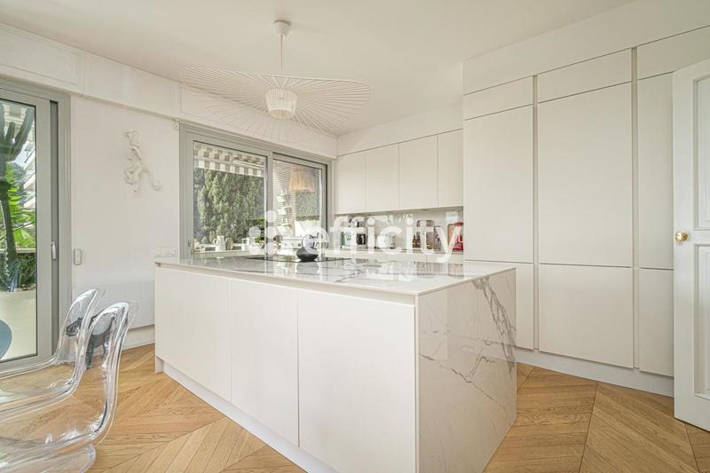 Appartement - 110 m² - 3 pièces