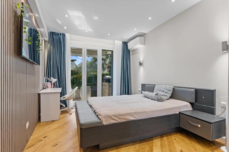 Appartement - 108 m² - 4 pièces