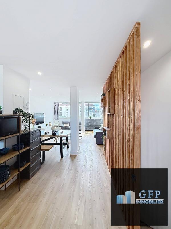 Appartement - 81 m² - 4 pièces