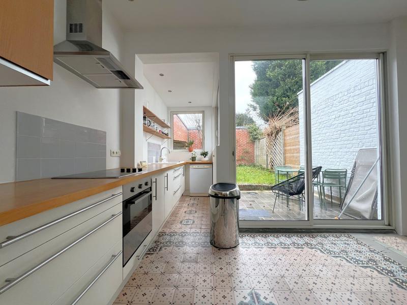 Maison - 102 m² - 4 pièces