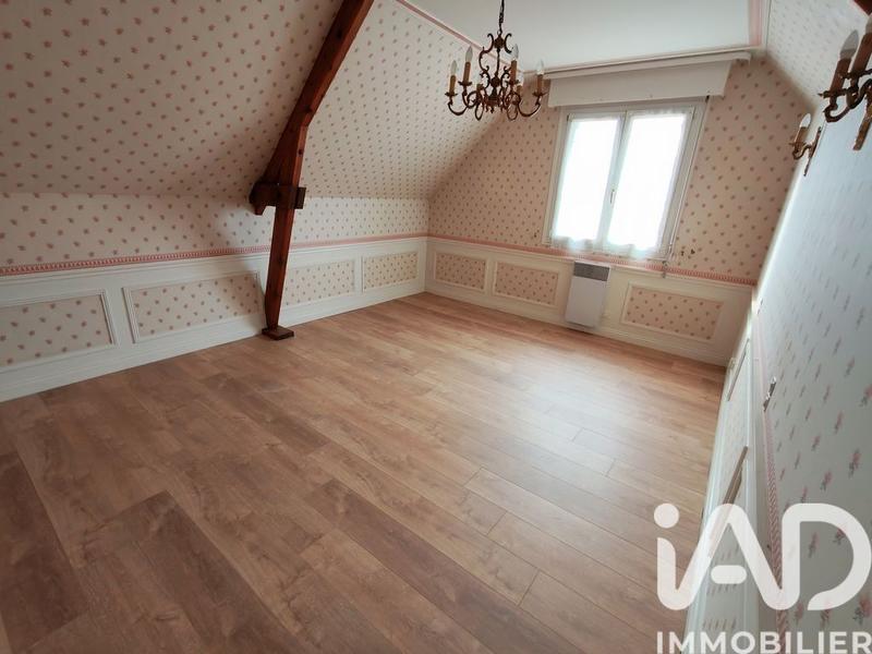 Maison - 300 m² - 12 pièces