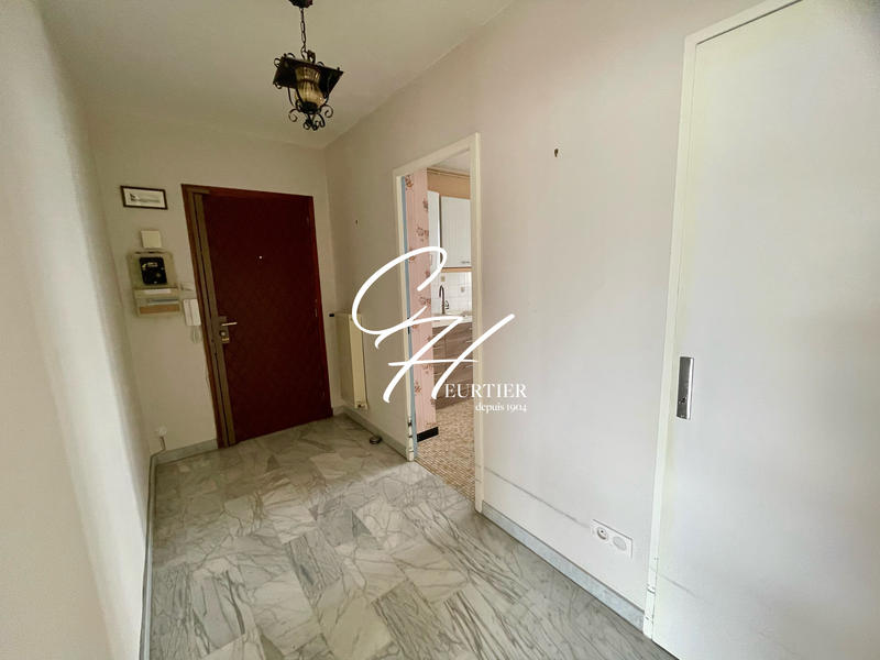 Appartement - 74 m² - 4 pièces