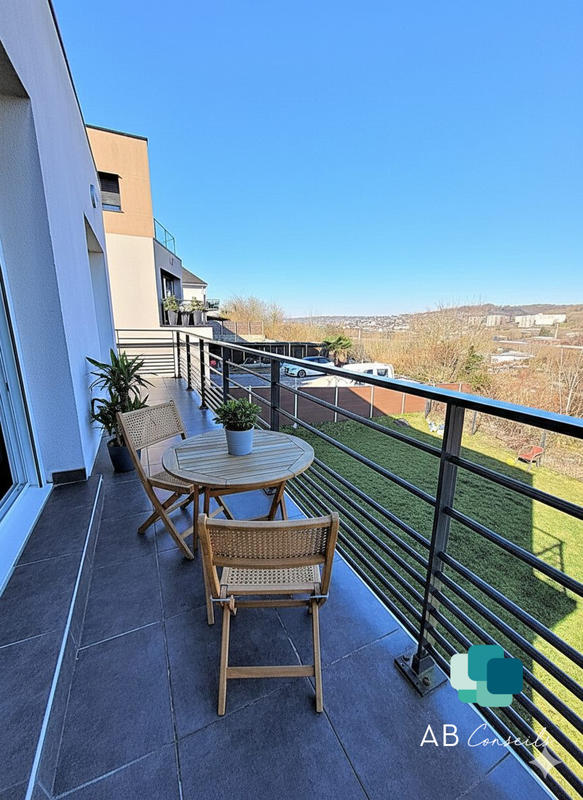 Maison contemporaine - 138 m² - 5 pièces