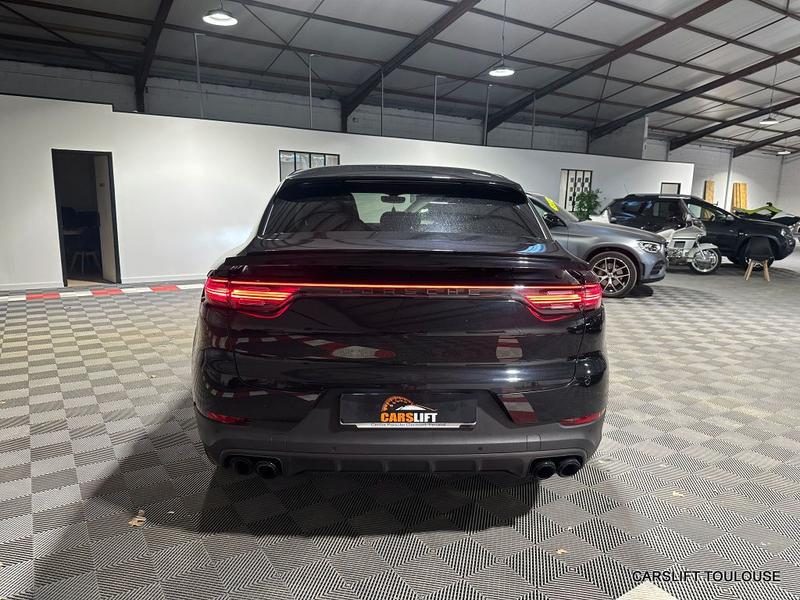 Porsche Cayenne Coupe III E-Hybrid V6 462 Ch - Historique Porsche