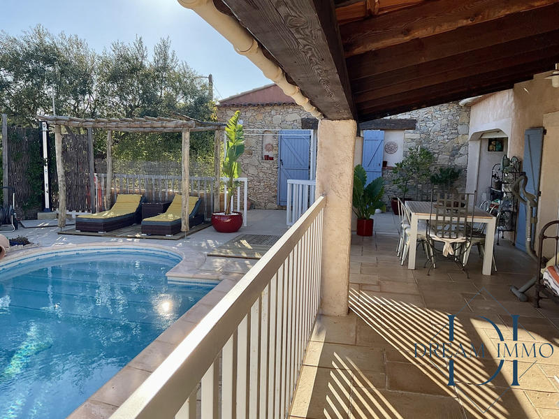 Maison - 141 m² - 5 pièces