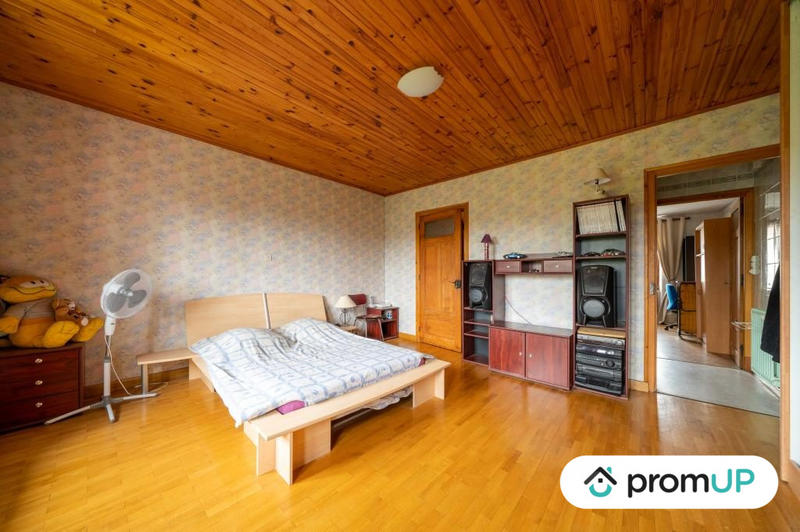 Maison - 100 m² - 5 pièces