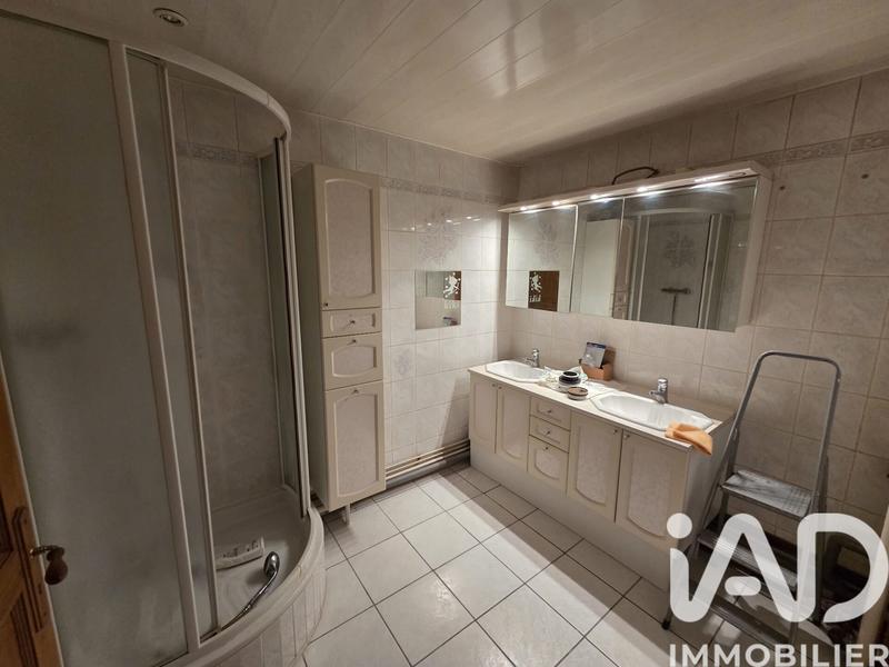 Appartement - 94 m² - 4 pièces