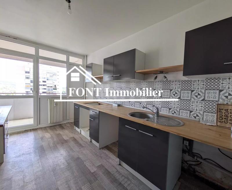 Appartement - 84 m² - 4 pièces