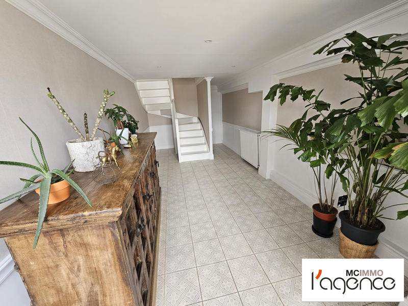 Maison - 145 m² - 7 pièces