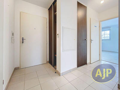 Appartement - 58 m² - 3 pièces