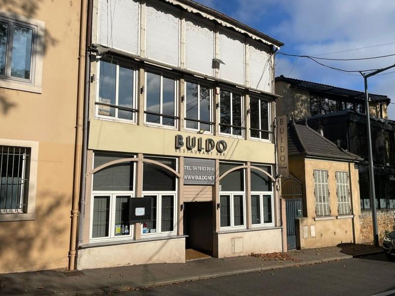 Immeuble - 607 m² - 10 pièces