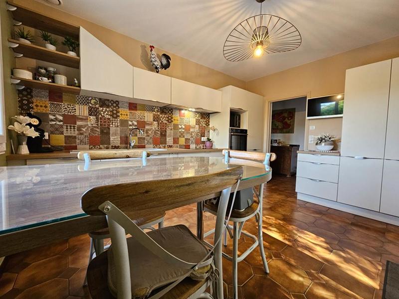 Maison - 145 m² - 6 pièces