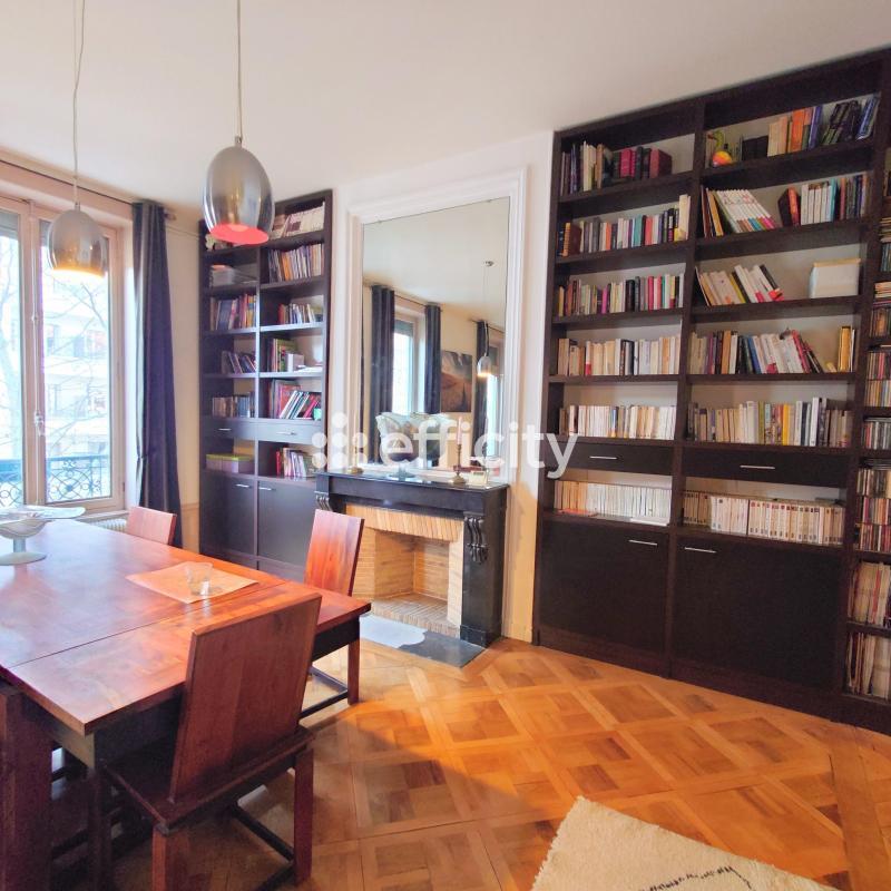 Appartement - 156 m² - 5 pièces