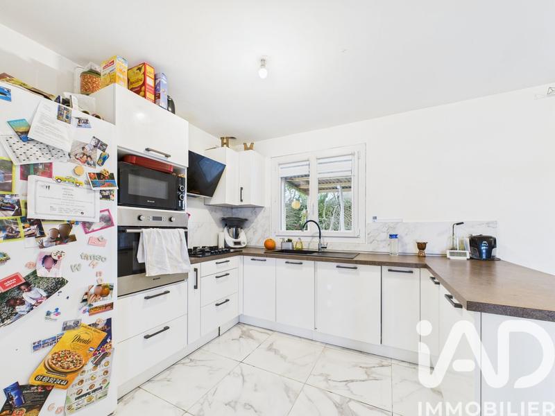 Maison - 96 m² - 5 pièces