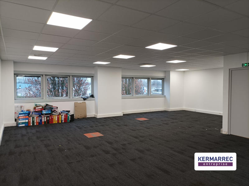 Bureau - 220 m²