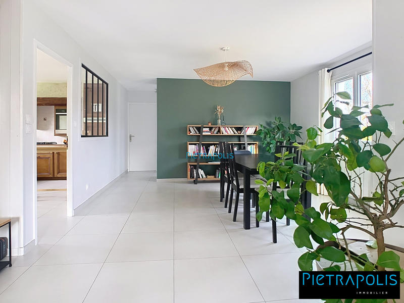 Maison - 133 m² - 6 pièces