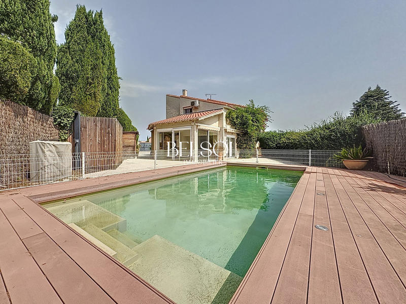 Villa - 148 m² - 5 pièces