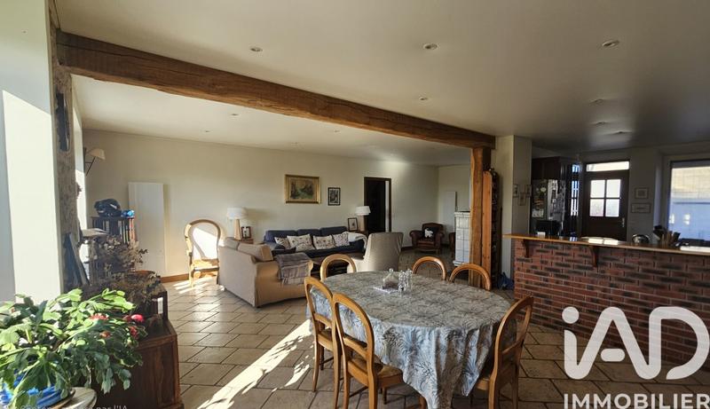 Maison - 181 m² - 7 pièces
