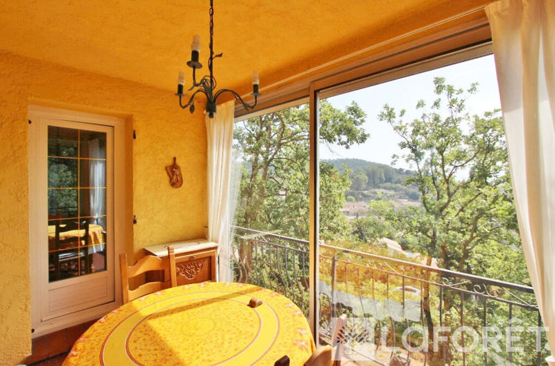 Maison - 140 m² - 4 pièces