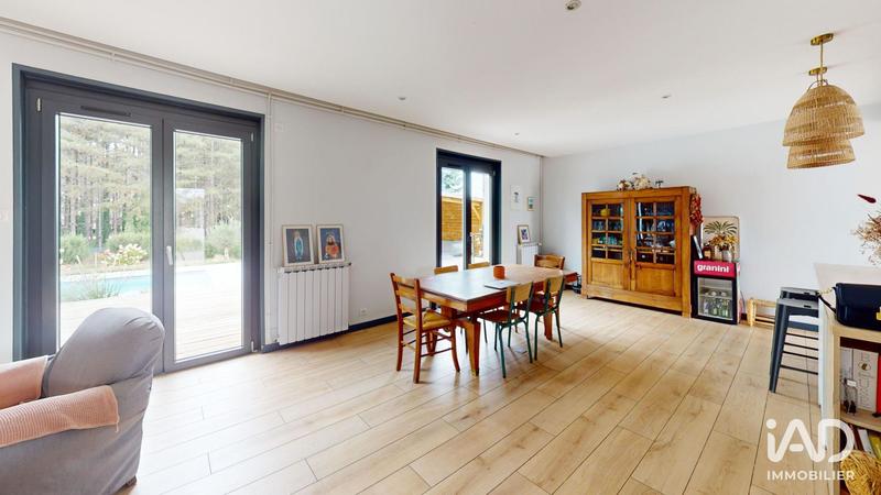 Maison - 190 m² - 4 pièces