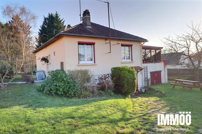 Maison - 95 m² - 5 pièces