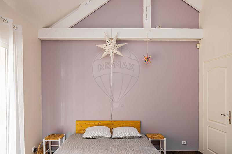 Maison - 282 m² - 8 pièces