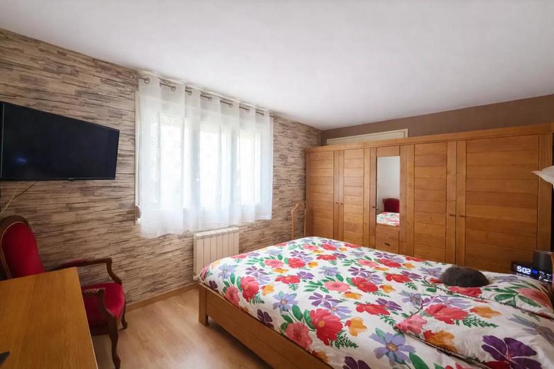 Maison - 110 m² - 6 pièces