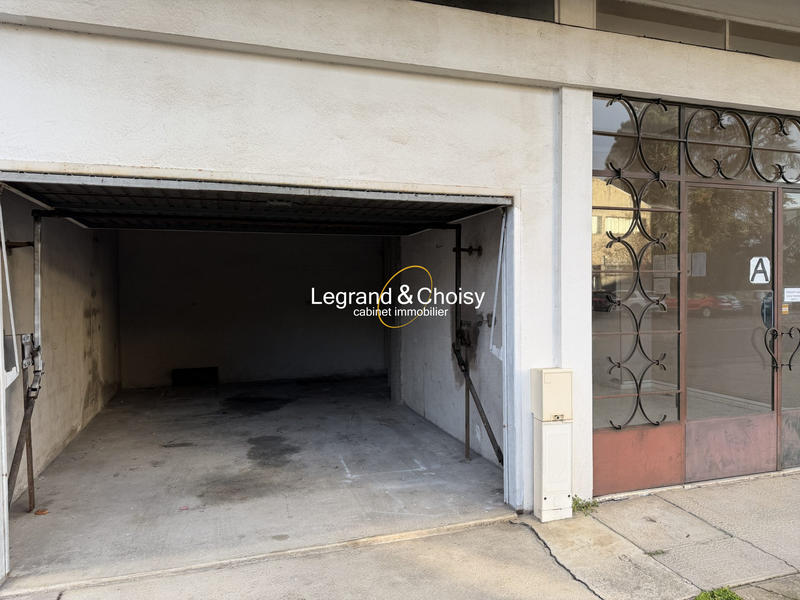 Parking / Garage - 20 m²