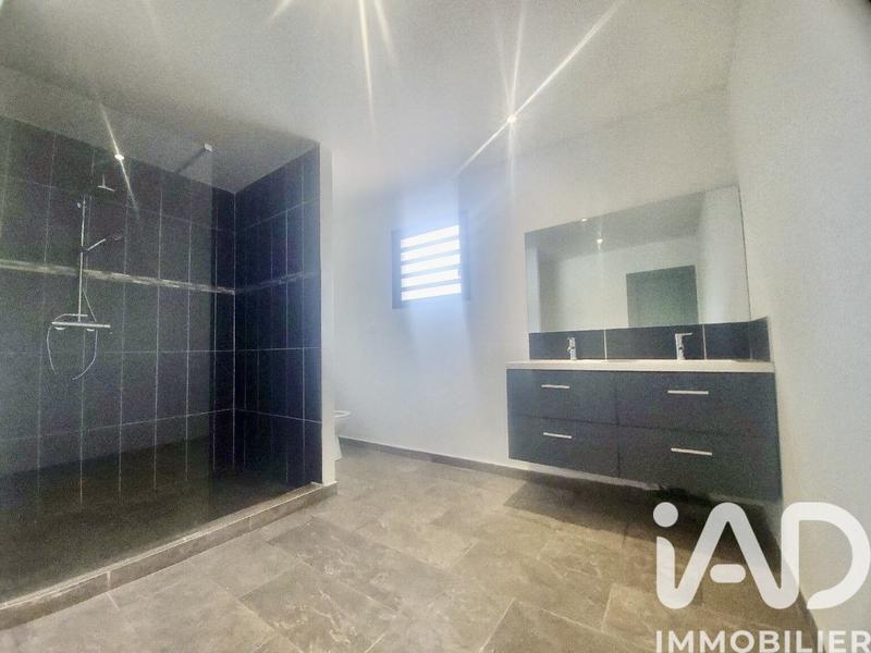 Maison - 183 m² - 3 pièces