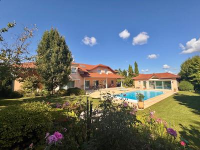 Maison d'architecte - 312 m² - 11 pièces