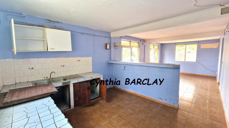 Maison - 187 m² - 9 pièces