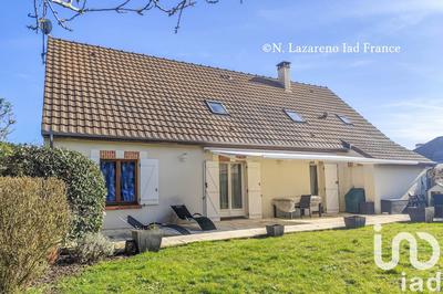 Maison - 180 m² - 7 pièces