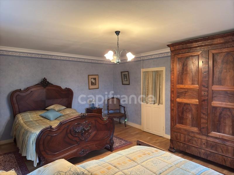 Maison - 144 m² - 5 pièces