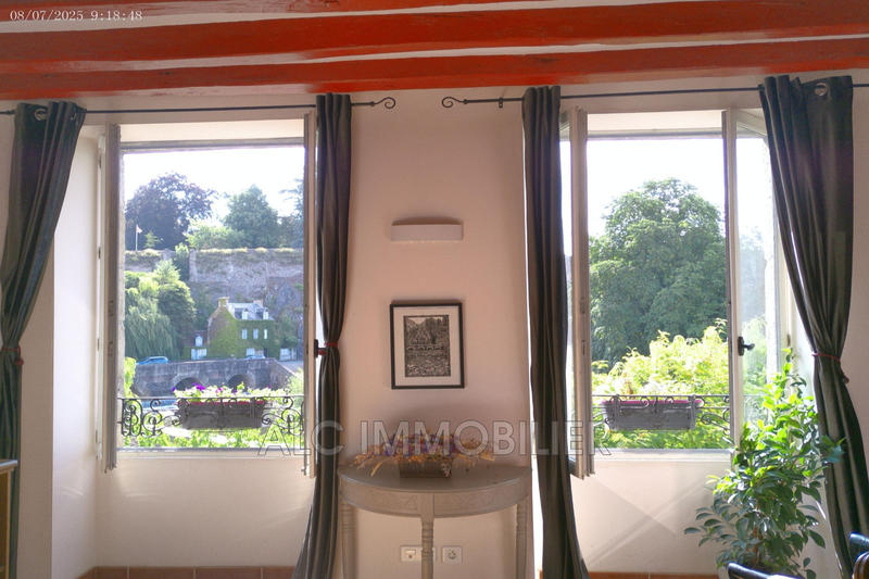 Maison - 103 m² - 4 pièces