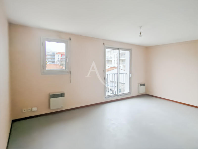 Appartement - 35 m² - 1 pièce