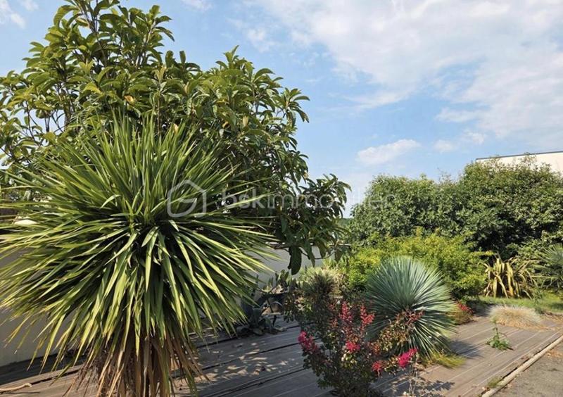 Maison - 182 m² - 6 pièces