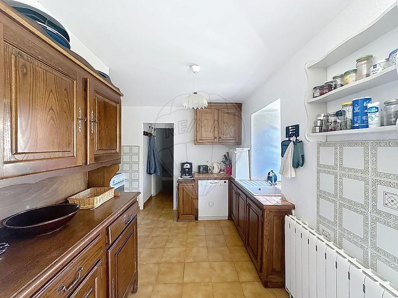 Propriété - 128 m² - 6 pièces