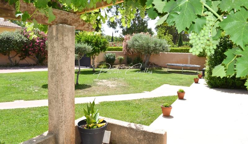 Villa - 216 m² - 7 pièces