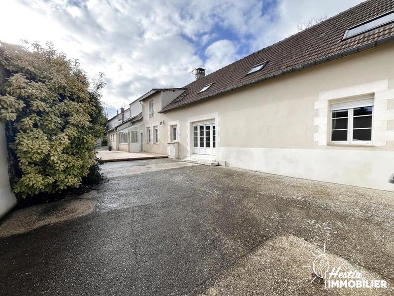 Longère - 226 m² - 8 pièces